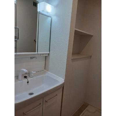 ティグレ 105【管理NO：1-027822301-01050】 ★家具家電は申し込み後に搬入しますの物件画像