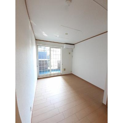 グラウクスⅡ 204【管理NO：1-009847502-02040】 ★家具家電は申し込み後に搬入します 2026年09月中旬入居可能の物件画像