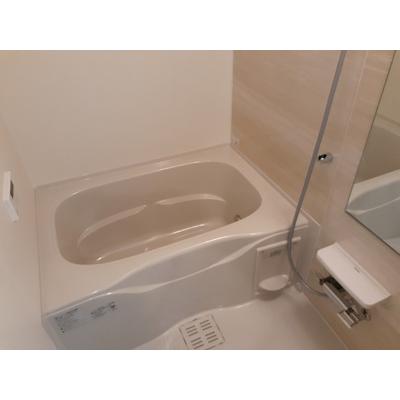 サウス・アデリーヌ 101【管理NO：1-027412701-01010】 ★家具家電は申し込み後に搬入しますの物件画像