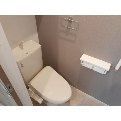 サウス・アデリーヌ 101【管理NO：1-027412701-01010】 ★家具家電は申し込み後に搬入しますの物件画像