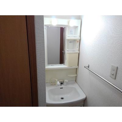 プチ・ロワイヤル 102【管理NO：1-009657301-01020】 ★家具家電は申し込み後に搬入します 2026年08月上旬入居可能の物件画像