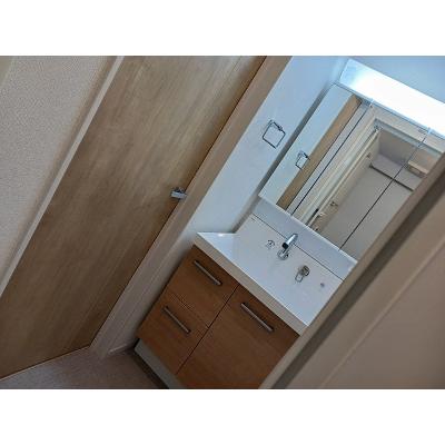 ｓｃｉｍｉａ　ｌｕｃｅ 102【管理NO：1-027313501-01020】 ★家具家電は申し込み後に搬入します 2026年08月中旬入居可能の物件画像
