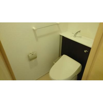 ピオニー 303【管理NO：1-019671701-03030】 ★家具家電は申し込み後に搬入します 2026年07月中旬入居可能の物件画像
