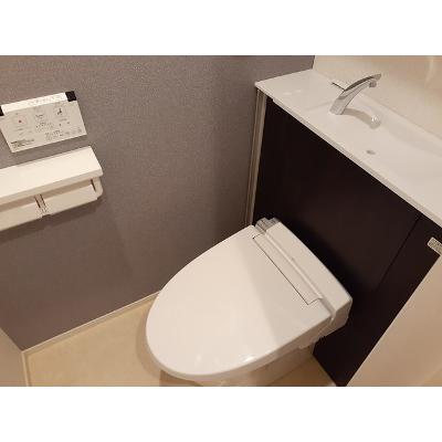 コンフォートアゼリア 103【管理NO：1-025504801-01030】 ★家具家電は申し込み後に搬入しますの物件画像