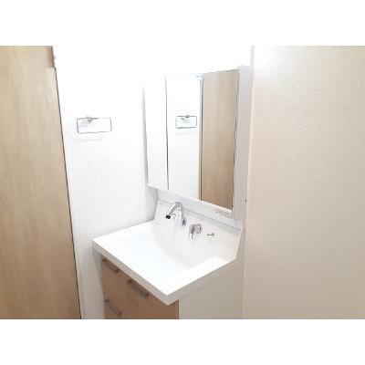 スティルライフ 205【管理NO：1-026129401-02050】 ★家具家電は申し込み後に搬入します 2026年07月下旬入居可能の物件画像
