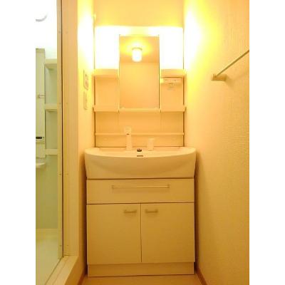 ピュアⅡ 101【管理NO：1-014342101-01010】 ★家具家電は申し込み後に搬入します 2026年08月中旬入居可能の物件画像