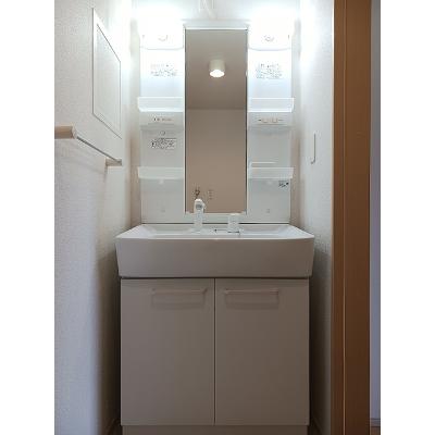 シエル 201【管理NO：1-017924501-02010】 ★家具家電は申し込み後に搬入しますの物件画像