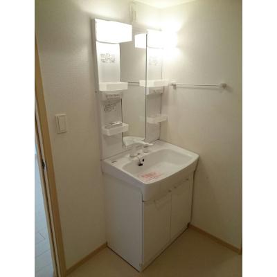 ヒューゲル　ハイム 101【管理NO：1-016957201-01010】 ★家具家電は申し込み後に搬入します 2026年08月上旬入居可能の物件画像