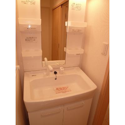 アンベリー 203【管理NO：1-016596101-02030】 ★家具家電は申し込み後に搬入します 2026年08月中旬入居可能の物件画像
