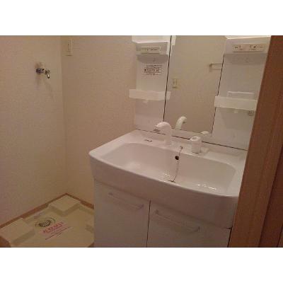 エスポワメゾン 104【管理NO：1-015650601-01040】 ★家具家電は申し込み後に搬入します★の物件画像