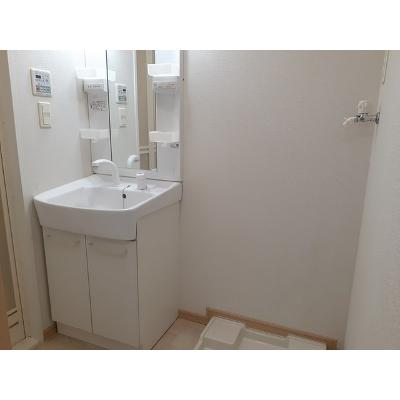 グランツ・フィオーレ 204【管理NO：1-015497901-02040】 ★家具家電は申し込み後に搬入します 2026年07月下旬入居可能の物件画像