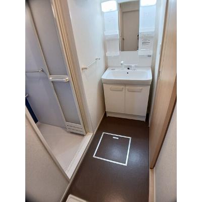 アイル：ヴィラ 204【管理NO：1-022208201-02040】 ★家具家電は申し込み後に搬入しますの物件画像