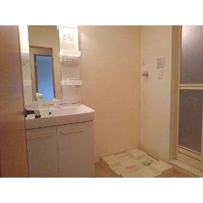 グラン・フルール 204【管理NO：1-018542601-02040】 ★家具家電は申し込み後に搬入します★の物件画像