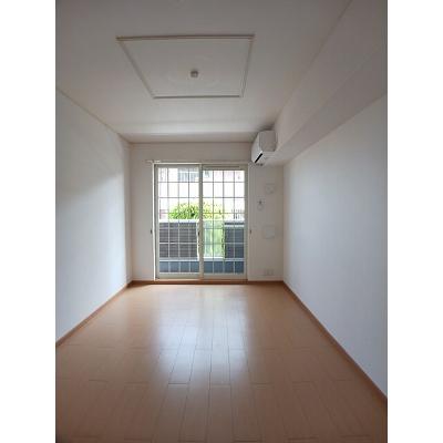 モデルヌⅡ 101【管理NO：1-015350102-01010】 ★家具家電は申し込み後に搬入しますの物件画像