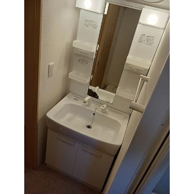 ポスト・ラ・ソーレ三浦Ⅱ 103【管理NO：1-017744201-01030】 ★家具家電は申し込み後に搬入します★の物件画像