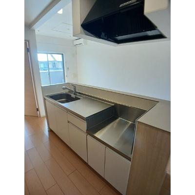 グラント 203【管理NO：1-018579701-02030】 ★家具家電は申し込み後に搬入します 2026年08月上旬入居可能の物件画像
