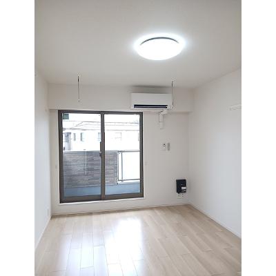 ＭＧＭ．Ⅵ 203【管理NO：1-026226301-02030】 ★家具家電は申し込み後に搬入しますの物件画像