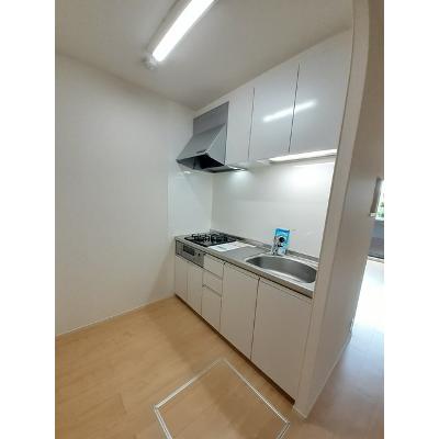 グランデマーレ 104【管理NO：1-024806601-01040】 ★家具家電は申し込み後に搬入しますの物件画像