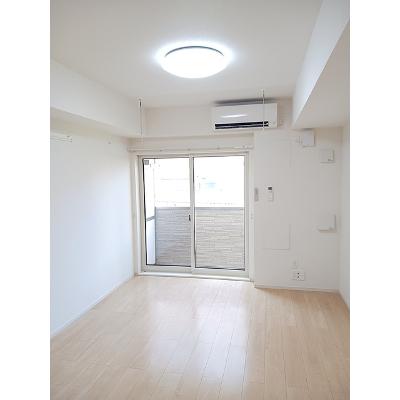 エスポアメゾン 104【管理NO：1-023595101-01040】 ★家具家電は申し込み後に搬入しますの物件画像