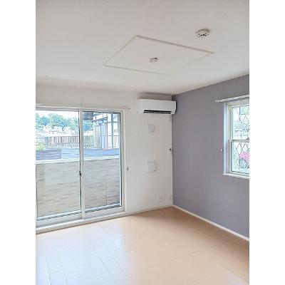 アクアマリーナ 101【管理NO：1-018700201-01010】 ★家具家電は申し込み後に搬入しますの物件画像