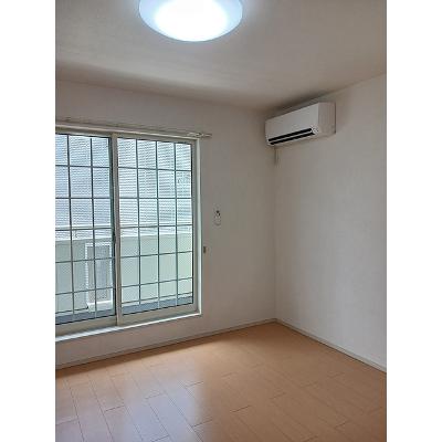 パーチェ 202【管理NO：1-017875301-02020】 ★家具家電は申し込み後に搬入します★の物件画像
