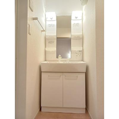 パーチェ 202【管理NO：1-017875301-02020】 ★家具家電は申し込み後に搬入します★の物件画像