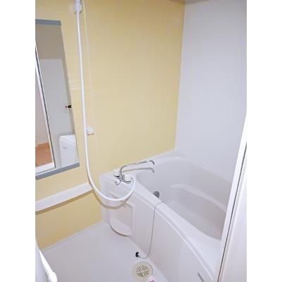 メゾン・ド・アーブル 201【管理NO：1-015461601-02010】 ★家具家電は申し込み後に搬入しますの物件画像