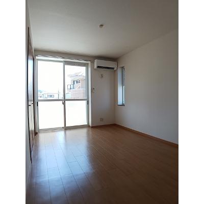 クレストールスズキＡ 203【管理NO：1-009591101-02030】 ★家具家電は申し込み後に搬入します★の物件画像