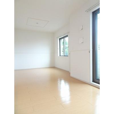 シャンティ 101【管理NO：1-020570901-01010】 ★家具家電は申し込み後に搬入します★の物件画像