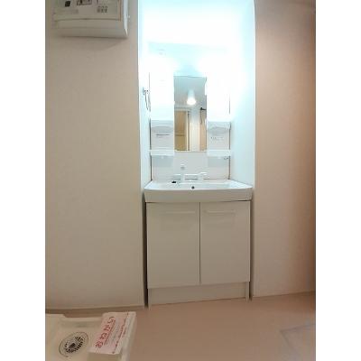 Ｍｏｄｅｓｓａ 102【管理NO：1-019959901-01020】 ★家具家電は申し込み後に搬入しますの物件画像
