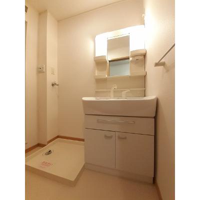 ソレイユＡ 101【管理NO：1-013919201-01010】 ★家具家電は申し込み後に搬入します★の物件画像