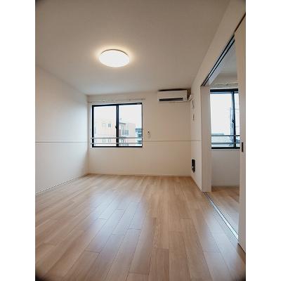 フレスクーラ 202【管理NO：1-028444301-02020】 ★家具家電は申し込み後に搬入します 2026年08月上旬入居可能の物件画像