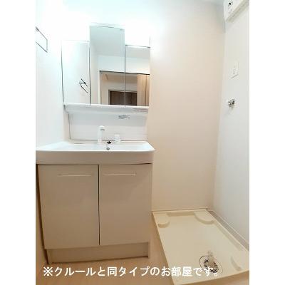 フレスクーラ 106【管理NO：1-028444301-01050】 ★家具家電は申し込み後に搬入します 2026年08月上旬入居可能の物件画像