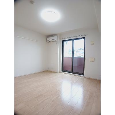 サイレンスＣ 102【管理NO：1-022561001-01020】 ★家具家電は申し込み後に搬入しますの物件画像