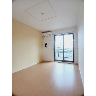 フェリーチェ 102【管理NO：1-019812301-01020】 ★家具家電は申し込み後に搬入しますの物件画像