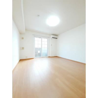 ソレイユＡ 102【管理NO：1-013919201-01020】 ★家具家電は申し込み後に搬入します★の物件画像