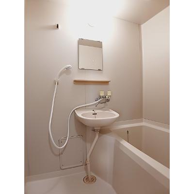 ハウズアネックス 105【管理NO：1-003377601-01040】 ★家具家電は申し込み後に搬入します★ ★2026年12月上旬入居可能★の物件画像