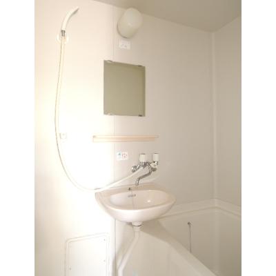 エルディム．わか 101【管理NO：1-002270201-01010】 ★家具家電は申し込み後に搬入します 2026年07月中旬入居可能の物件画像