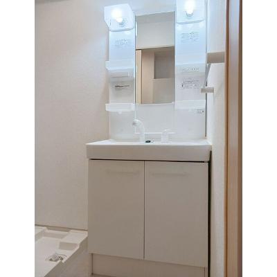 センチュリーナカダ 102【管理NO：1-020792301-01020】 ★家具家電は申し込み後に搬入します★ ★2026年10月中旬入居可能★の物件画像