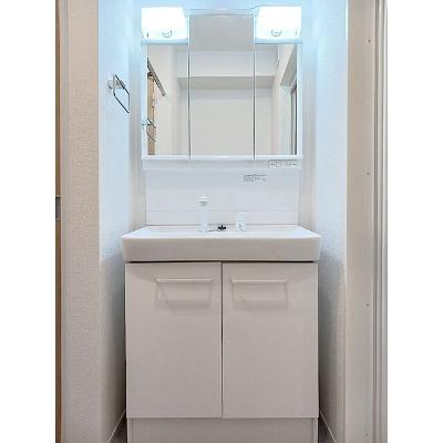 フォレ　リジェール 202【管理NO：1-028622801-02020】 ★家具家電は申し込み後に搬入します★の物件画像