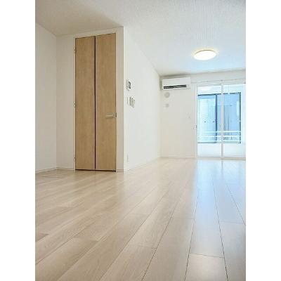 フォレ　リジェール 102【管理NO：1-028622801-01020】 ★家具家電は申し込み後に搬入します★の物件画像