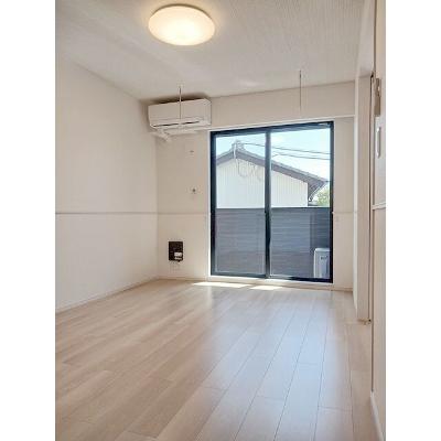 スパークル 101【管理NO：1-028451501-01010】 ★家具家電は申し込み後に搬入しますの物件画像
