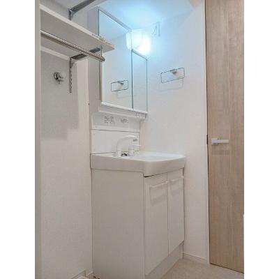 ディオネ 105【管理NO：1-027834501-01040】 ★家具家電は申し込み後に搬入します★の物件画像