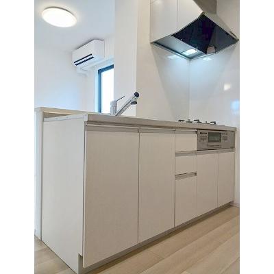 ユニヴェール 201【管理NO：1-027309101-02010】 ★家具家電は申し込み後に搬入しますの物件画像