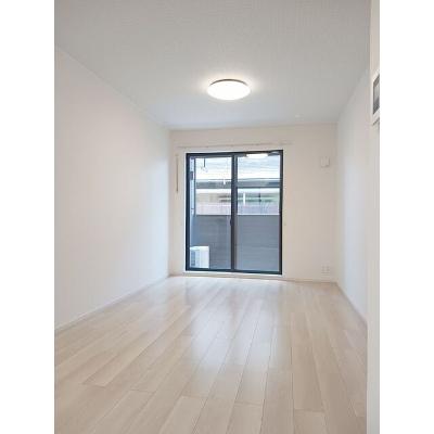 ユニヴェール 101【管理NO：1-027309101-01010】 ★家具家電は申し込み後に搬入しますの物件画像