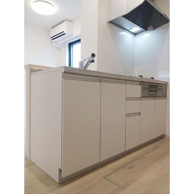 ユニヴェール 101【管理NO：1-027309101-01010】 ★家具家電は申し込み後に搬入しますの物件画像