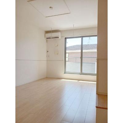ショコラ 102【管理NO：1-022294601-01020】 ★家具家電は申し込み後に搬入しますの物件画像