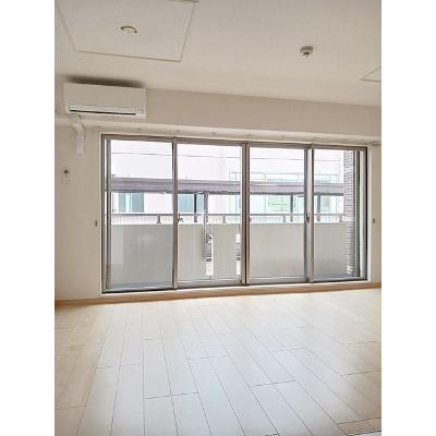 グレイス 105【管理NO：1-016856301-01040】 ★家具家電は申し込み後に搬入しますの物件画像