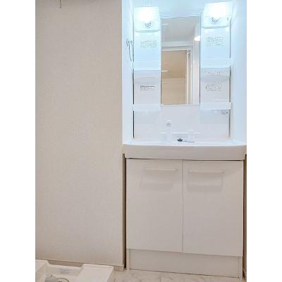 クレメント 103【管理NO：1-020034901-01030】 ★家具家電は申し込み後に搬入しますの物件画像