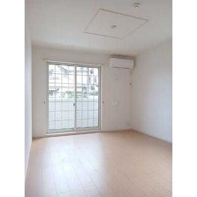 メゾン　エトワール 101【管理NO：1-017744601-01010】 ★家具家電は申し込み後に搬入しますの物件画像